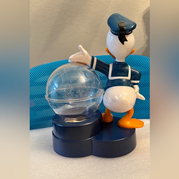 Vintage Walt Disney Productions Donald Duck Gumball Dispenser Rare Collectible - Picture 9 of 10